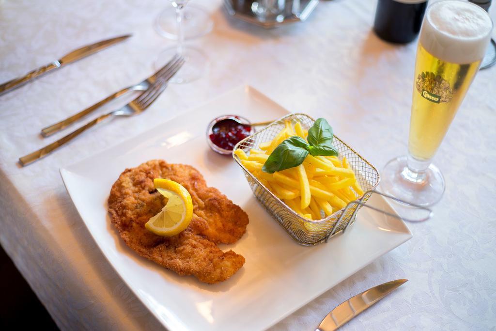 Alfonsstueberl - Ferienwohnungen & Restaurant 이너빌그라텐 외부 사진